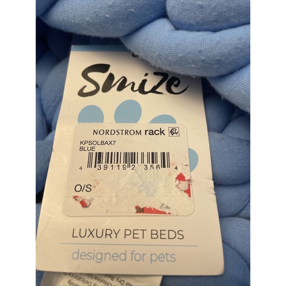 Nordstrom Dog Bed Small Woven Blue - Picture 2 of 5